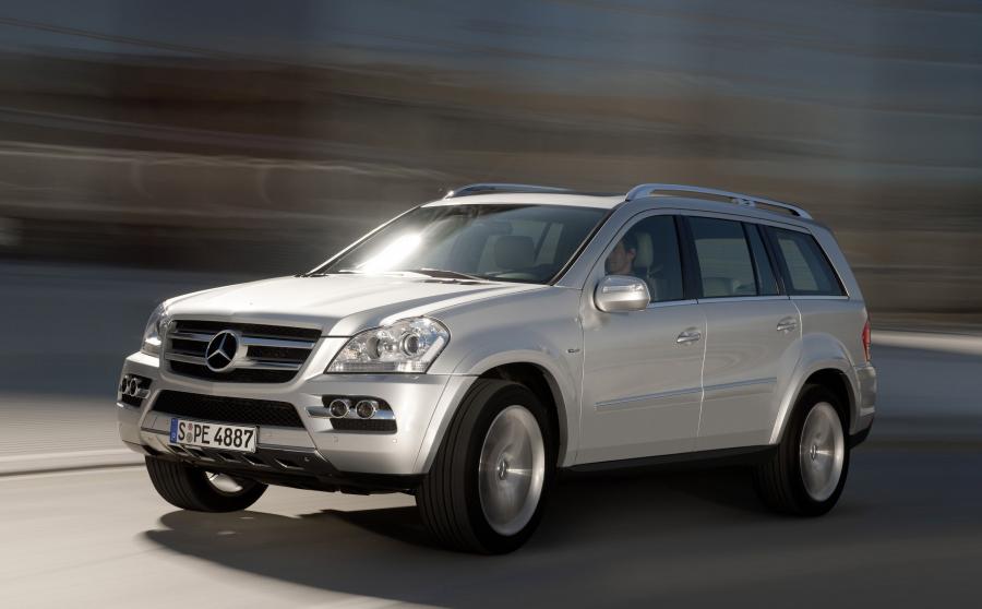 Mercedes-Benz GL350 BlueTEC 2009 года  (фото 8 из 16)